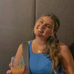 Meet your Posher, Georgia